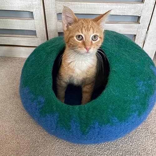 Woolygon Premium Felt Cat Cave Bed โ Wool Kitty Beds Handcrafted Kitten Caves Bed for Indoor Cats - Made from 100% Eco-Friendly Merino Wool, Foldable Cat Hidewawy Covered Cat Houses (Emerald Indigo)