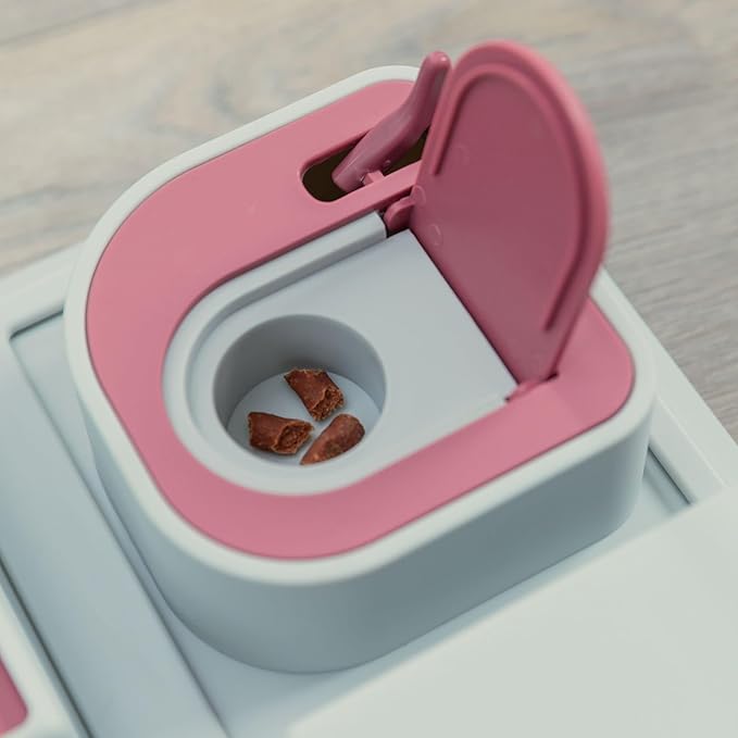 TRIXIE Cat Activity Poker Box Strategy Game, Slow Feeder, Interactive, Treat Toy,All Breed Sizes