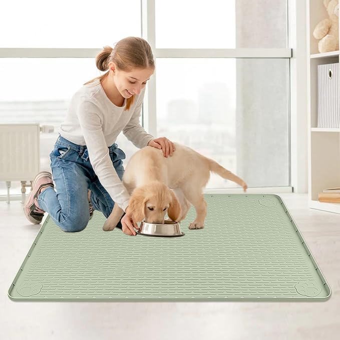 Cat Food Mat, 40" x 28" Extra Large Silicone Pet Feeding Mat with Raised Edge Pet Placemat for Food and Water Bowl Non-Slip, Easy to Clean, Floor Protection (Green)