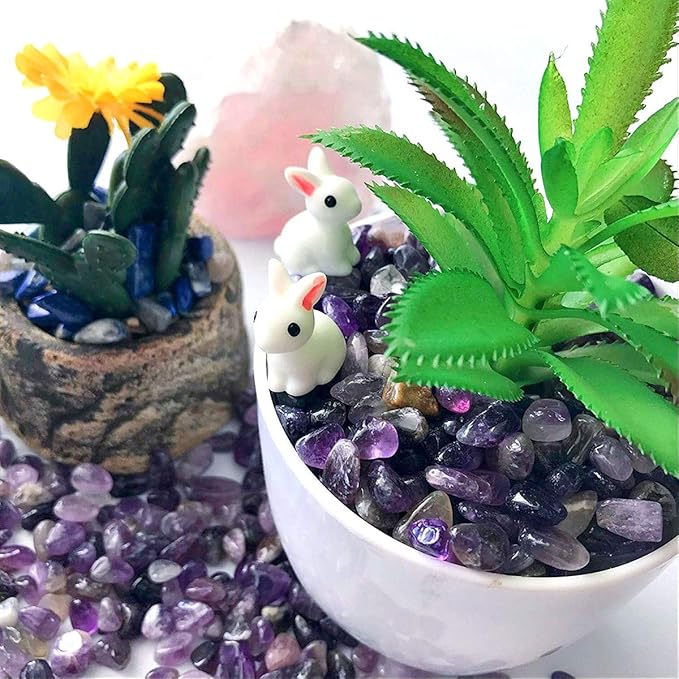 WAYBER 2 Lbs/920g Natural Purple Amethyst Quartz Crystal Stones Irregular Decorative Pebble Rock Sand for Aquarium/Fish Turtle Tank/Vase Fillers/Air Plants/Succulent Plants Decor (Fill 2 Cups)