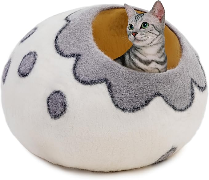 Woolygon Premium Felt Cat Cave Bed โ Wool Kitty Beds Handcrafted Kitten Caves Bed for Indoor Cats - Made from 100% Eco-Friendly Merino Wool, Foldable Cat Hidewawy Covered Cat House Pod (Flower Collar)