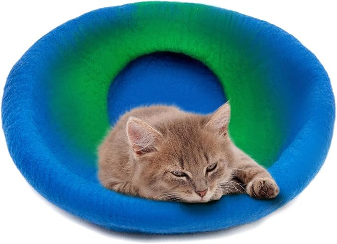 Woolygon Premium Felt Cat Cave Bed โ Wool Kitty Beds Handcrafted Kitten Caves Bed for Indoor Cats - Made from 100% Eco-Friendly Merino Wool, Foldable Cat Hidewawy Covered Cat Houses (Emerald Indigo)
