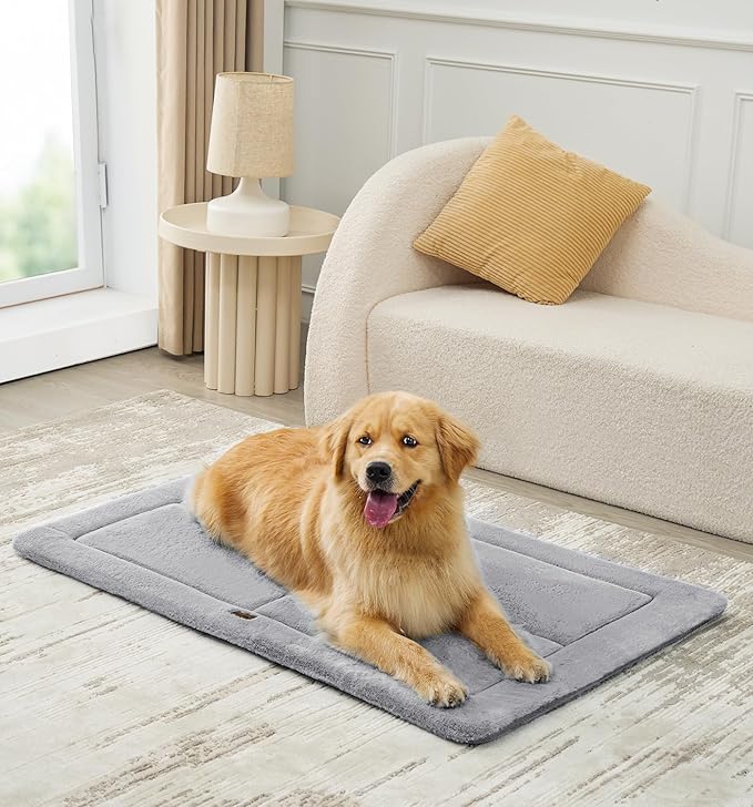 Made4Pets Dog Crate Pad Bed for Large Dogs, Washable & Reversible, Anti-Slip Kennel Mat for Cozy Sleeping, Soft Fluffy Dog Bed for Indoor & Outdoor Use, 44"x32", Gray