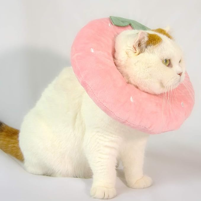 Adjustable Cat Recovery Collar Soft,Cute Pet E-Collar Neck Cone After Surgery Wound Healing Protective Cone Fit for Kitties, Small Dogs(ELC05-strawberry-s)