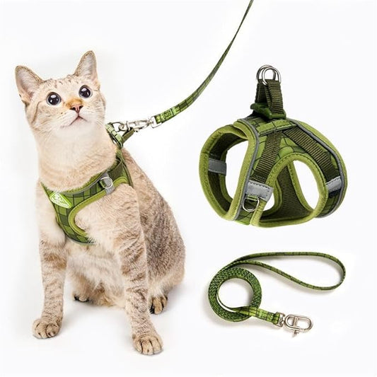 Cat Harness and Leash Set, Step-in Escape Proof Adjustable Vest Harness for Small Medium Large Cats, Lightweight Soft Breathable Reflective Kitten Harness for Walking Travel, Camping(Green, L)