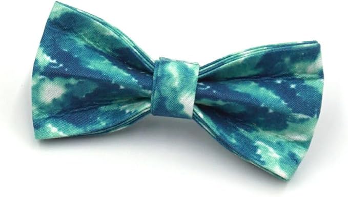 Personalized Cat Collar with Bells,Velvet Customized Small Cat Collar with Name Tag,Pet Collar with Name Phone Number Engraved ID Tags for Boy and Girl Kitten Cats (Green Water Wave)