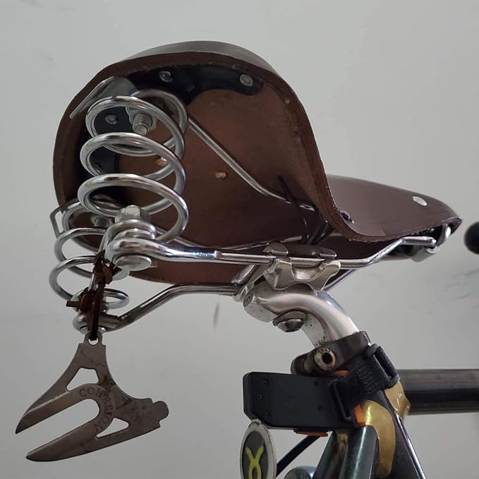 UNISTRENGH English Vintage Bicycle Saddle Touring City Saddle Comfortable Comfort Leather Bicycle Seat with Spring Rivets for Women Men