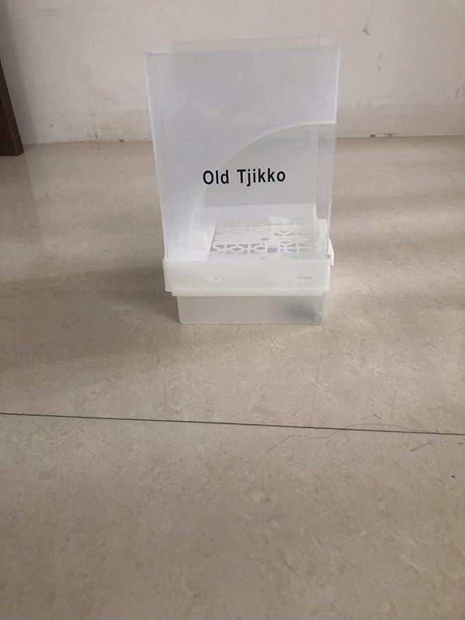 Parrot Automatic Feeder,No-Mess Bird Feeder,Cage Accessories for Budgerigar Canary Cockatiel Finch Parakeet Seed Food Container by Old Tjikko (Screw-Fixed Bird Feeders)