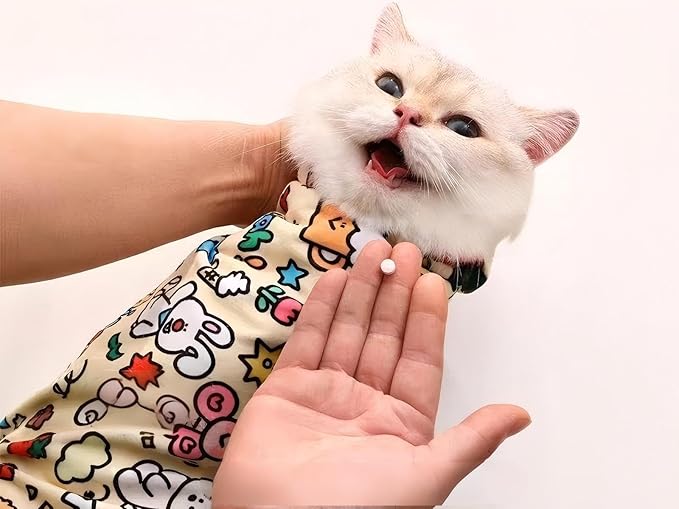 MOYEE 27.6" Cat Grooming Wrap Cat Wrap for Cutting Nails Cat Restraint for for Medicine, Nail Clipping, Teeth Brushing, Ear Cleaning