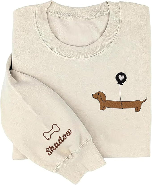 NAZENTI Embroidered Dachshund Sweatshirt with Dog Name on Sleeve, Personalized Valentines Dog Mom Shirt, Wiener Dog Gifts