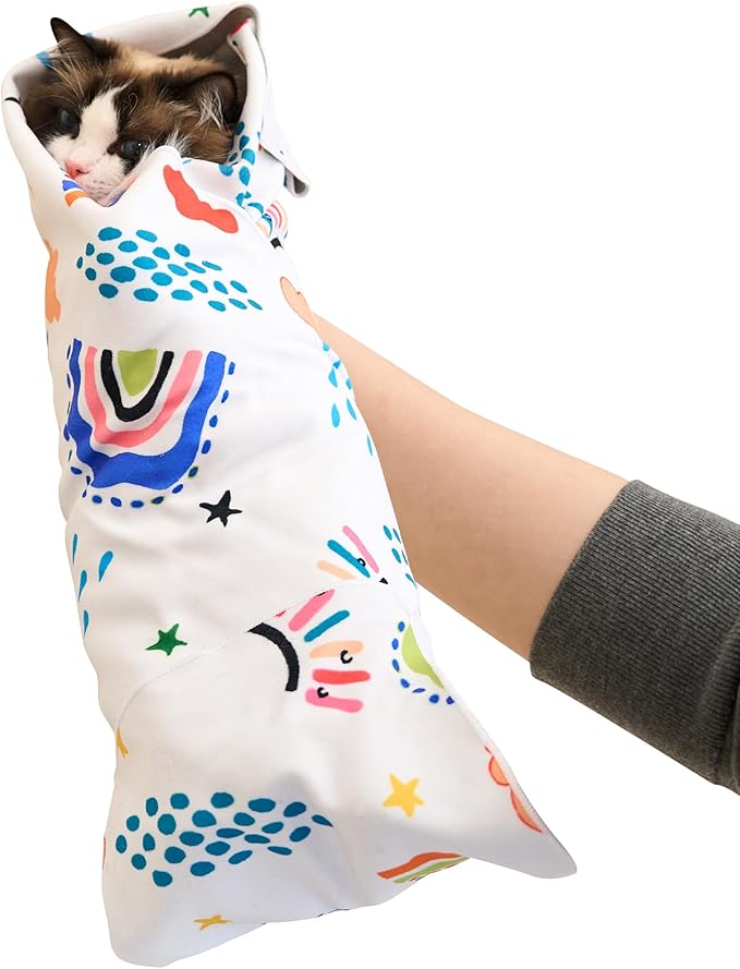 Cat Wrap for Grooming,Cat Wrap for Cutting Nails,Self-Adherent Soft Cat Blanket to Wrap,Anti-Bite,Anti-Scratch,Anti-Escape Calming Cat Swaddle Wrap (17.7" X 17.7",Within 10.61lbs)