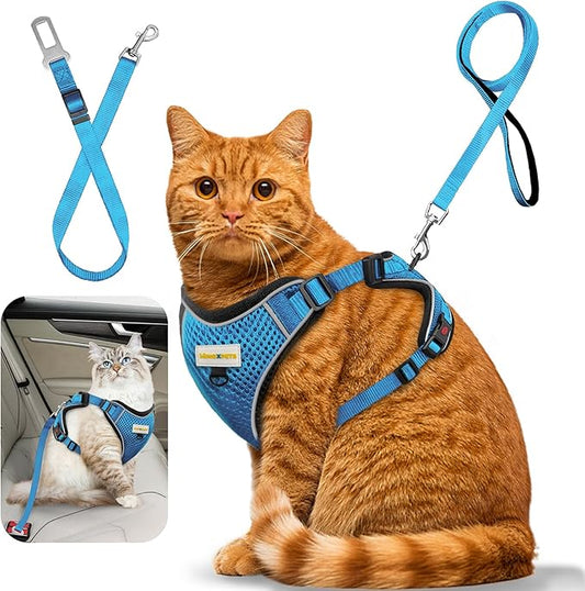 Cat Harness and Leash for Walking, Retractable Cat Harnesses and Leash Set Escape Proof, Breathable Soft Kitten Small Large Harness for Travel Training and Walking, Blue, S