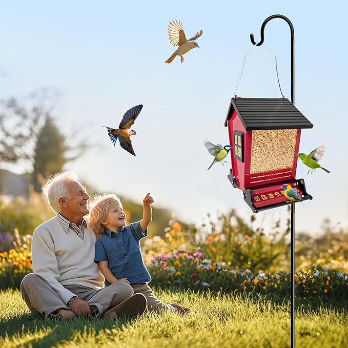 LSCQYYCCSquirrel Proof Bird Feeders for Outdoors Hanging, 5LB Capacity Metal Wild Birdfeeders Outside Hanging,Large Feeder That Attracts Cardinals, Chickadees, and More Birds-One in red ﻿