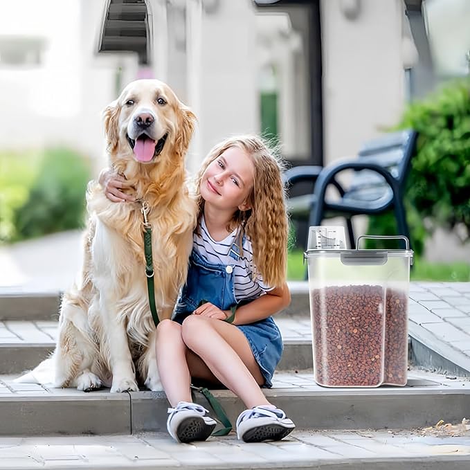 5-7Lbs Cat Dog Pet Food Storage Container with Large Nozzle Design/4 Safety Buckles/Double-Layer Sealing Strips/Handle/Measuring Cup is Easy to Clean and Does BPA-free (Clear Black)