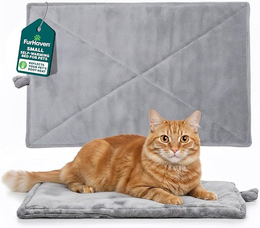 Furhaven ThermaNAP Self-Warming Cat Bed for Indoor Cats & Small Dogs, Washable & Reflects Body Heat - Quilted Faux Fur Reflective Bed Mat - Gray, Small
