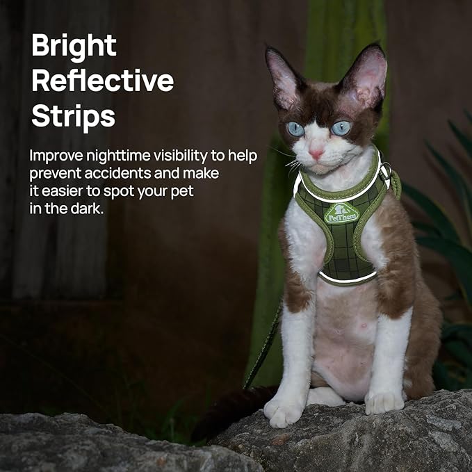 Cat Harness and Leash Set, Step-in Escape Proof Adjustable Vest Harness for Small Medium Large Cats, Lightweight Soft Breathable Reflective Kitten Harness for Walking Travel, Camping(Green, XS)