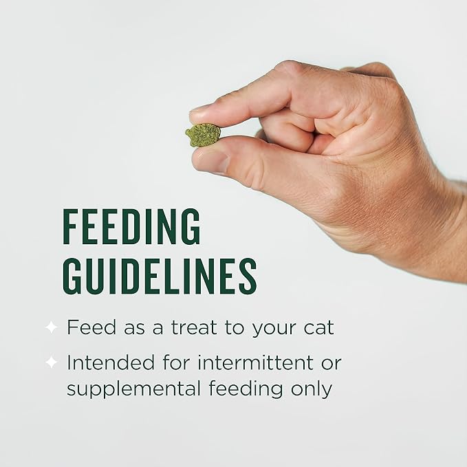 Minties Dental Treats for Cats, Chicken Flavored Treats for Cats, Freshens Breath and Controls Tartar, 10oz