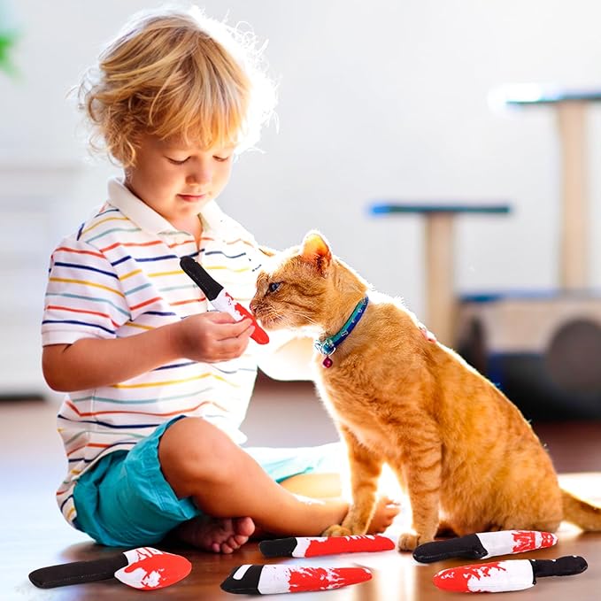 FOIMAS 6pcs Catnip Toys,Knife Shaped Catnip Toys Horror Teething Chew Plush Toys for Cat Kitten Teeth Cleaning Inreractive Toys Indoor Outdoor Halloween Christmas