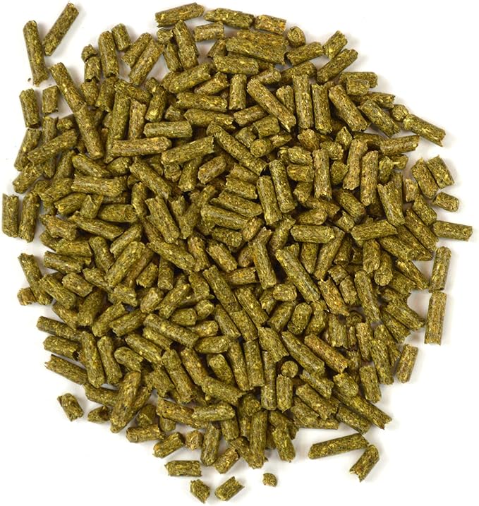 Oxbow Animal Health Garden Select Guinea Pig Food, Adult Guinea Pig, Made Timothy Hay, Vitamin & Mineral Rich Pet Food Pellets, Made in USA, High Fiber, 4 lb Bag