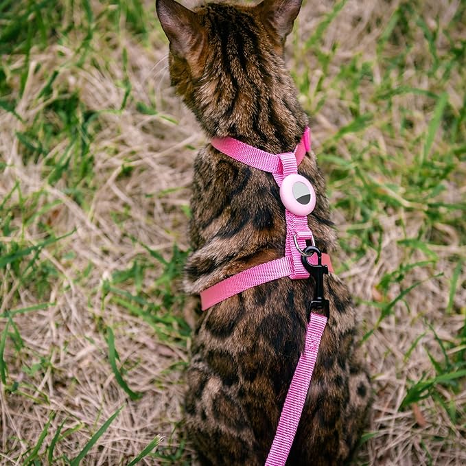 Cat Harness and Leash Set with Airtag Holder for Walking & Travelling, Escape Proof Cat Harness for Small Medium Large Kitten, Adjustable Lightweight Soft Cat Vests (Pink)