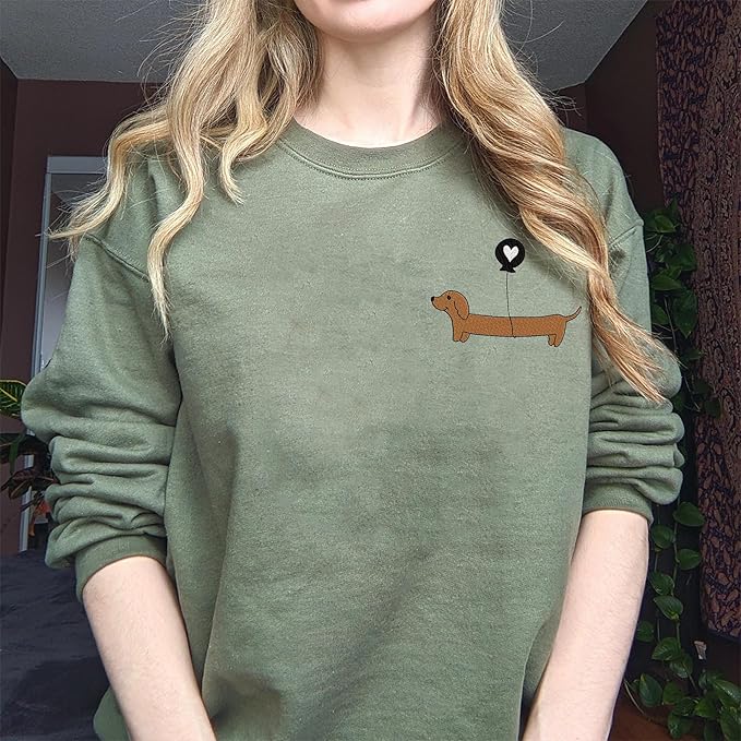 NAZENTI Embroidered Dachshund Sweatshirt with Dog Name on Sleeve, Personalized Valentines Dog Mom Shirt, Wiener Dog Gifts