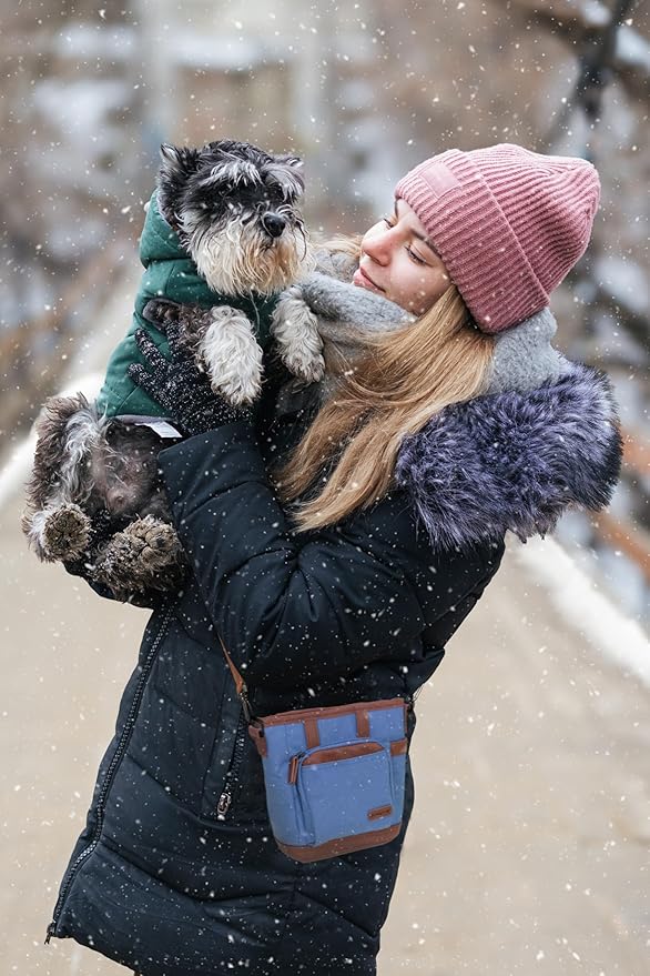 BEAU&FUR Dog Treat Pouch with Clicker for Training - Hands-Free Dog Treat Bag with Magnetic Closure, Built-in Poop Bag Holder Pocket