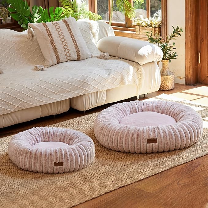FUKUMARU Dog Bed, Calming Donut Dog Beds for Anxious Dogs, Modern Aesthetic Cat Bed with Gradient Print, Cute Round Pet Beds with Washable Cover, Orthopedic Puppy Bed, Pink, Medium, 30 inches