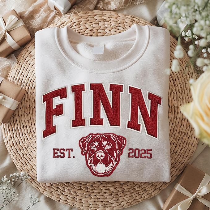 NAZENTI Personalized Dog Mom Sweatshirt, Cat Lovers Gift, Matching Dog and Owner Sweater, Gift Christmas Memorial Birthday